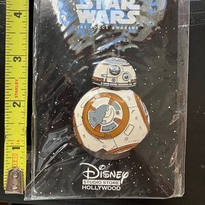 BB-8 3D Molded Pin LE 500 DSSH Star Wars: The Force Awakens 2015 Disney Droid